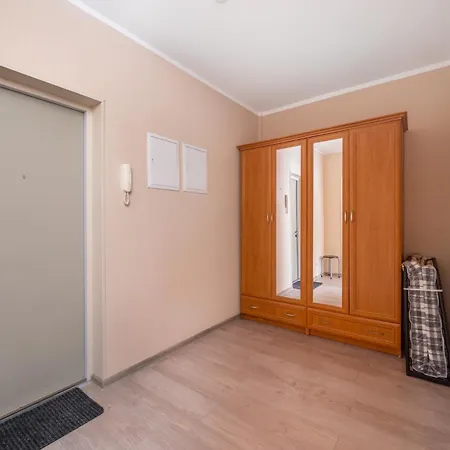 Daire Modern With Balcony