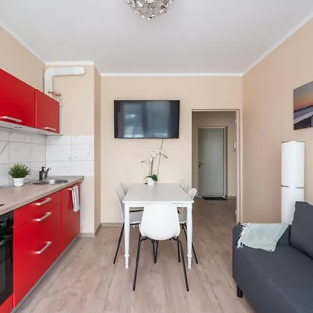 Modern With Balcony شقة